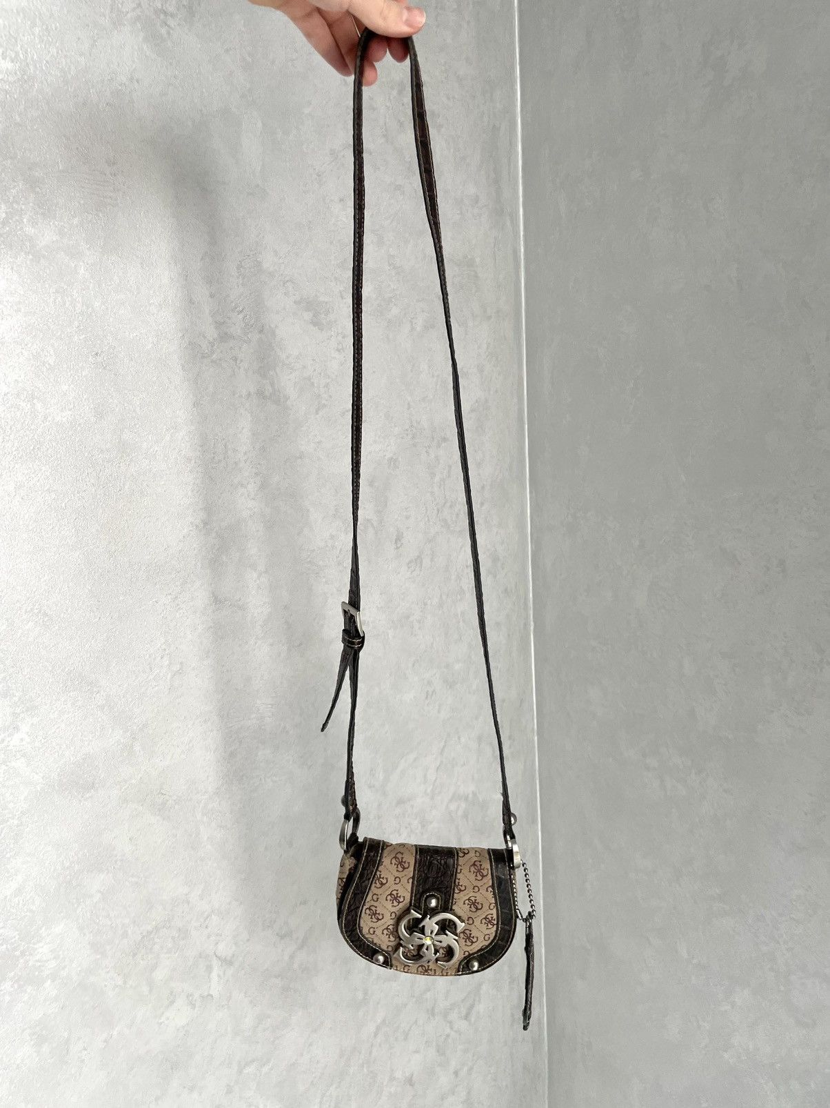 Guess Vintage Y2K Guess Monogram Crossbody Shoulder Bag Size ONE SIZE - 9 Thumbnail