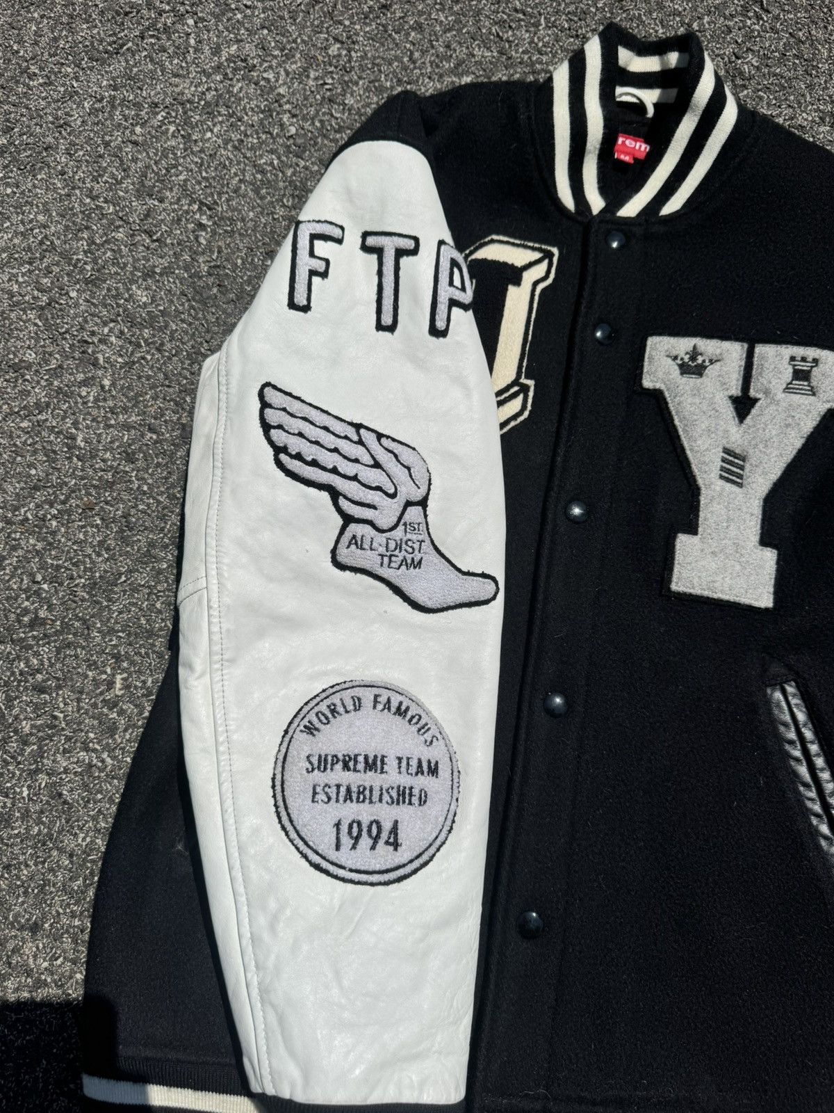Supreme Supreme FW/06 “Fuck You Pay Me” Leather Varsity Team Jacket Size US M / EU 48-50 / 2 - 4 Thumbnail