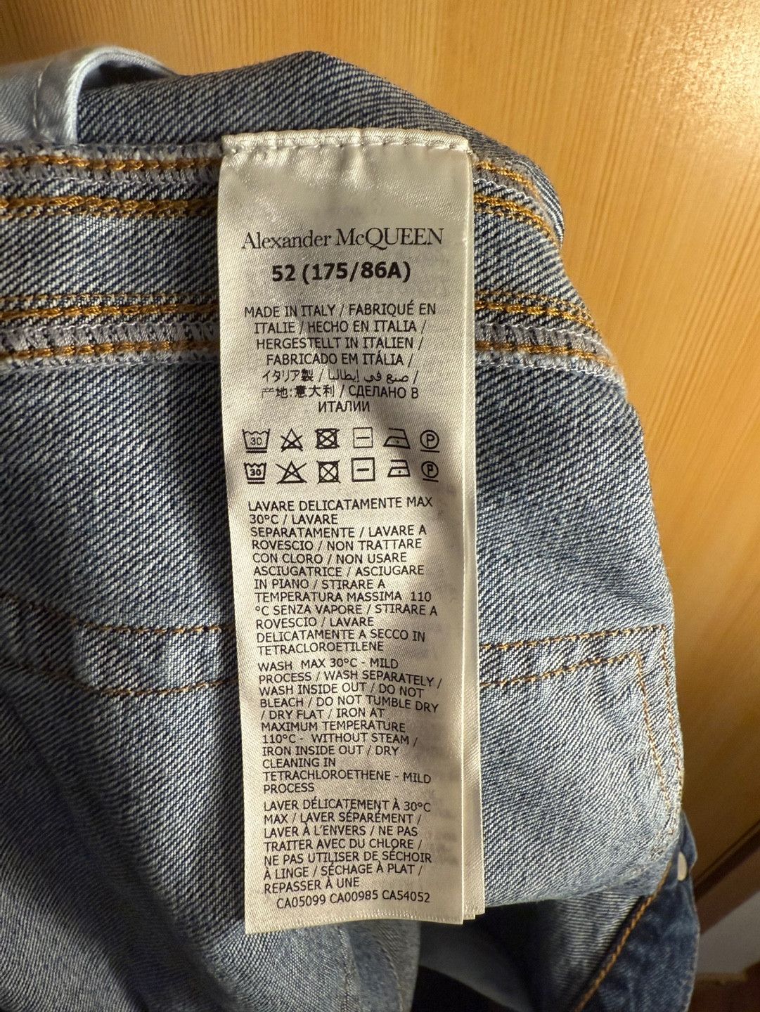 Alexander McQueen Alexander McQueen Blue Straight Leg Jeans Size US 36 / EU 52 - 8 Thumbnail
