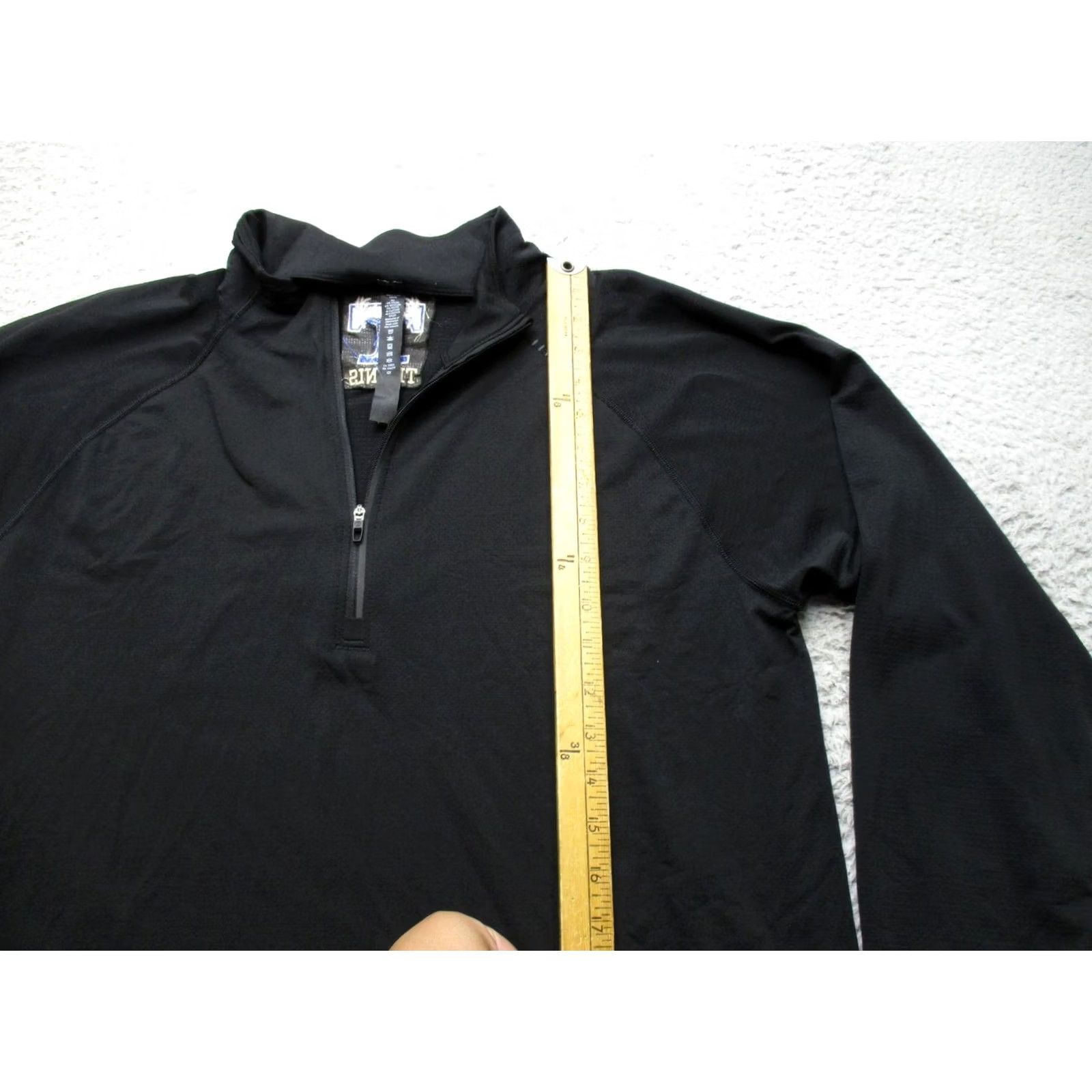 Lululemon Lululemon 1/4 Zip Pullover Mens XL Black Long Sleeve Tennis Performance Top Size US XL / EU 56 / 4 - 4 Thumbnail