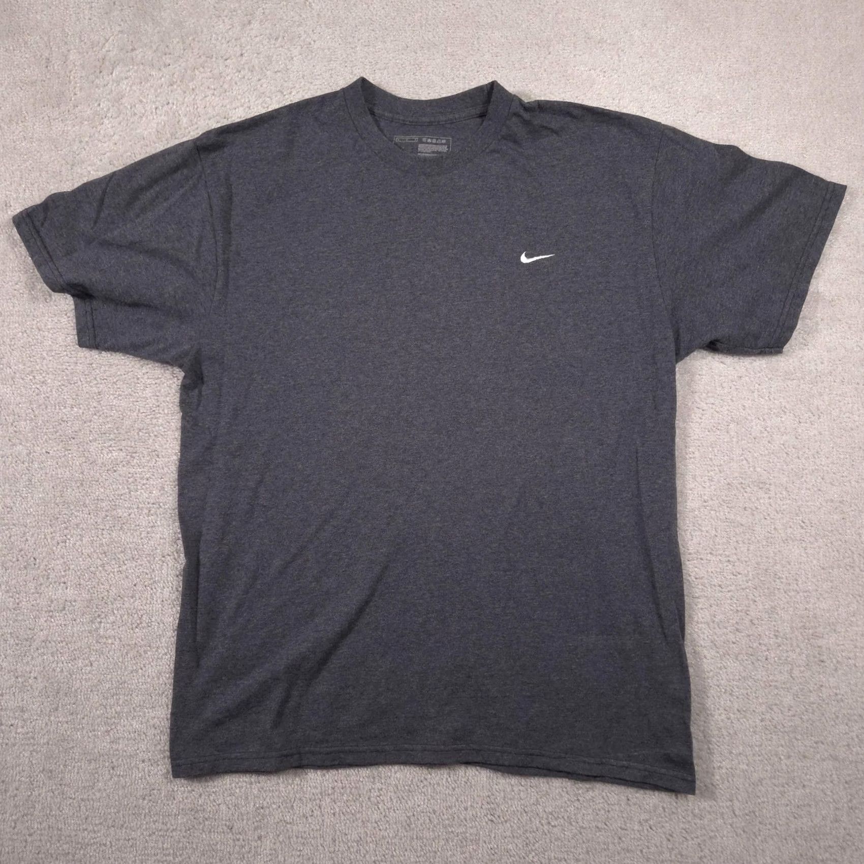 Nike Nike Shirt Mens Large Gray Swoosh Logo Tee Tagless Crewneck Casual Basic Shirt Mens Large Gray Swoosh Logo Tee Tagless Crewneck Casual Basic Size US L / EU 52-54 / 3 - 2 Thumbnail