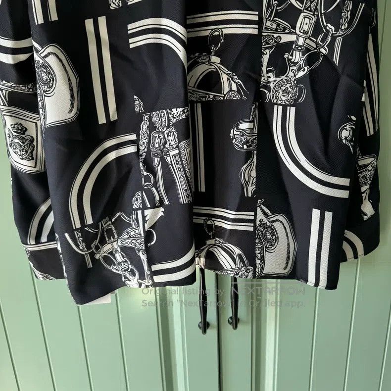 Hermes Hermes Black and White Chain Print Silk Shirt, Classic Bla Size XS / US 0-2 / IT 36-38 - 7 Thumbnail