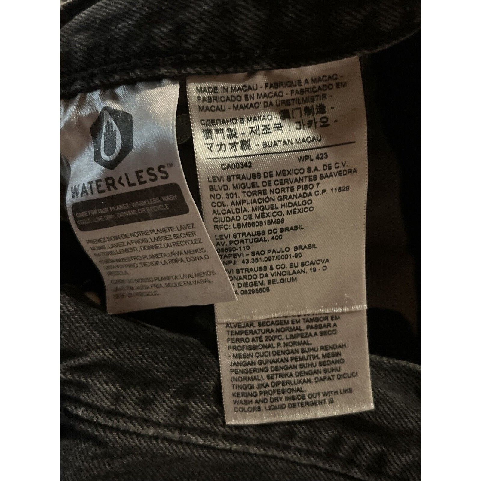 Levi's Levi’s 501 Shorts Women's 33 Black Denim Jean Button Fly Size 34" / US 12 / IT 48 - 8 Thumbnail