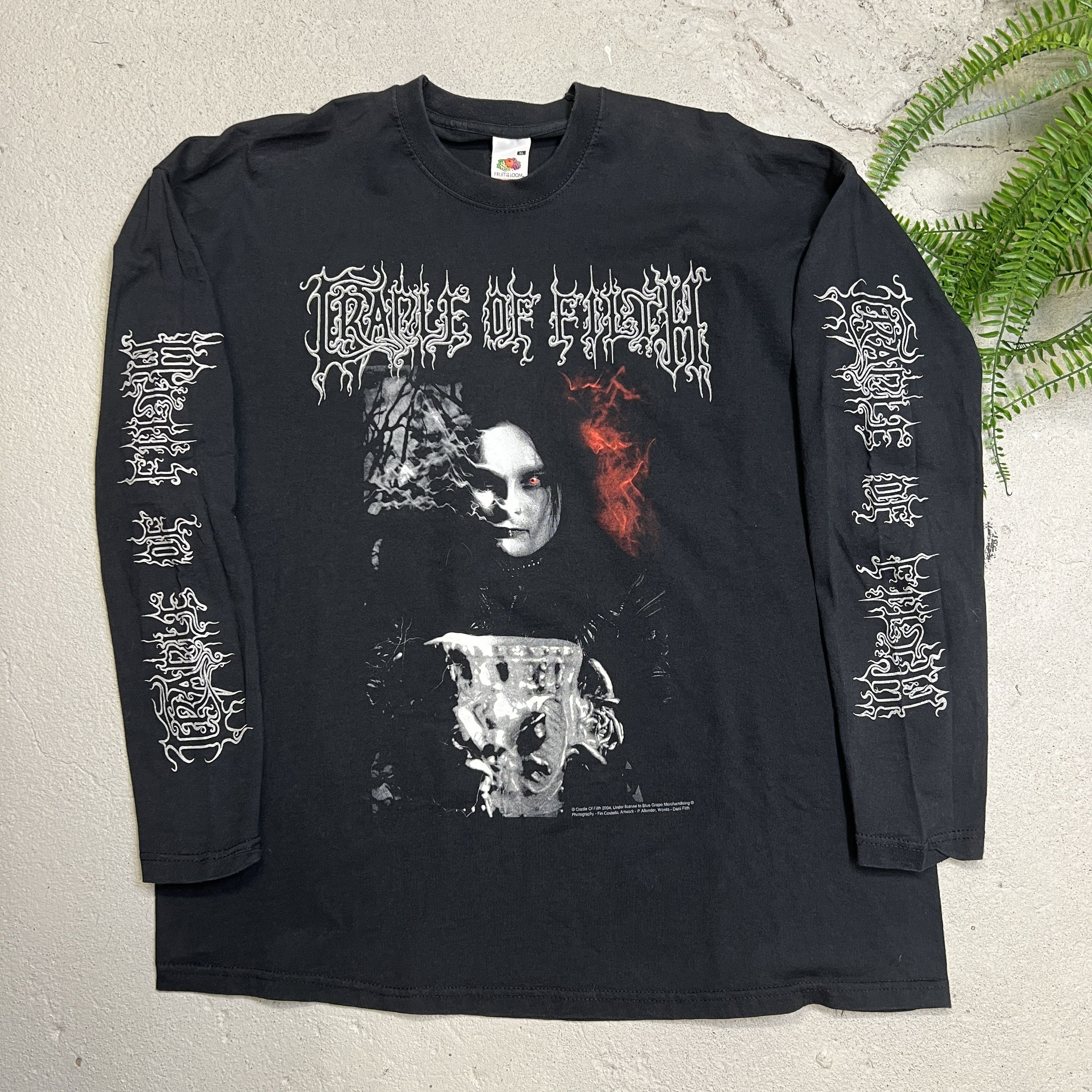 Vintage 2004 Cradle Of Filth Black Is My Heart Longsleeve Size US XL / EU 56 / 4 - 1 Thumbnail