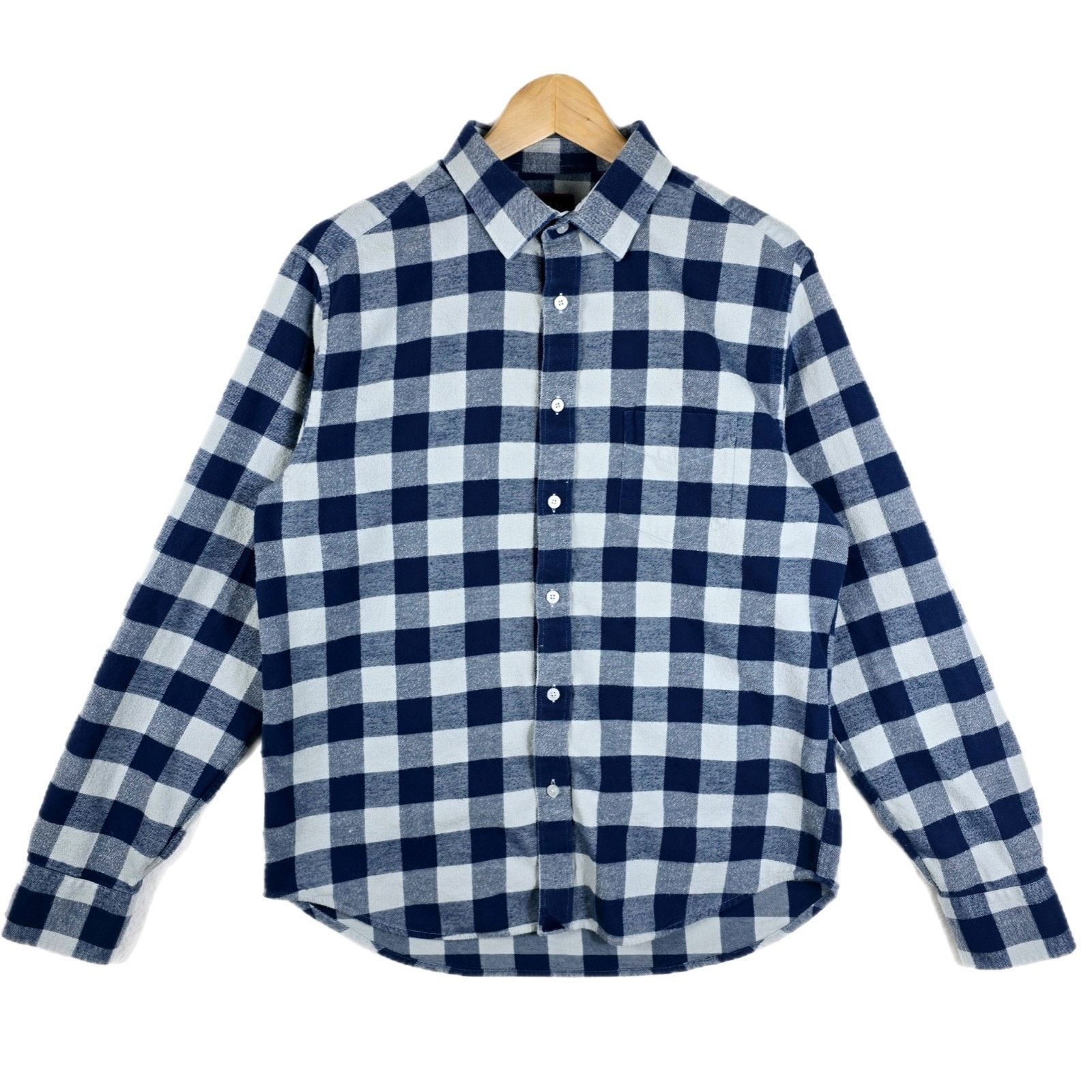 UNTUCKit UNTUCKit Shirt Large Blue Slim Fit Men’s Plaid Flannel Size US L / EU 52-54 / 3 - 1 Thumbnail