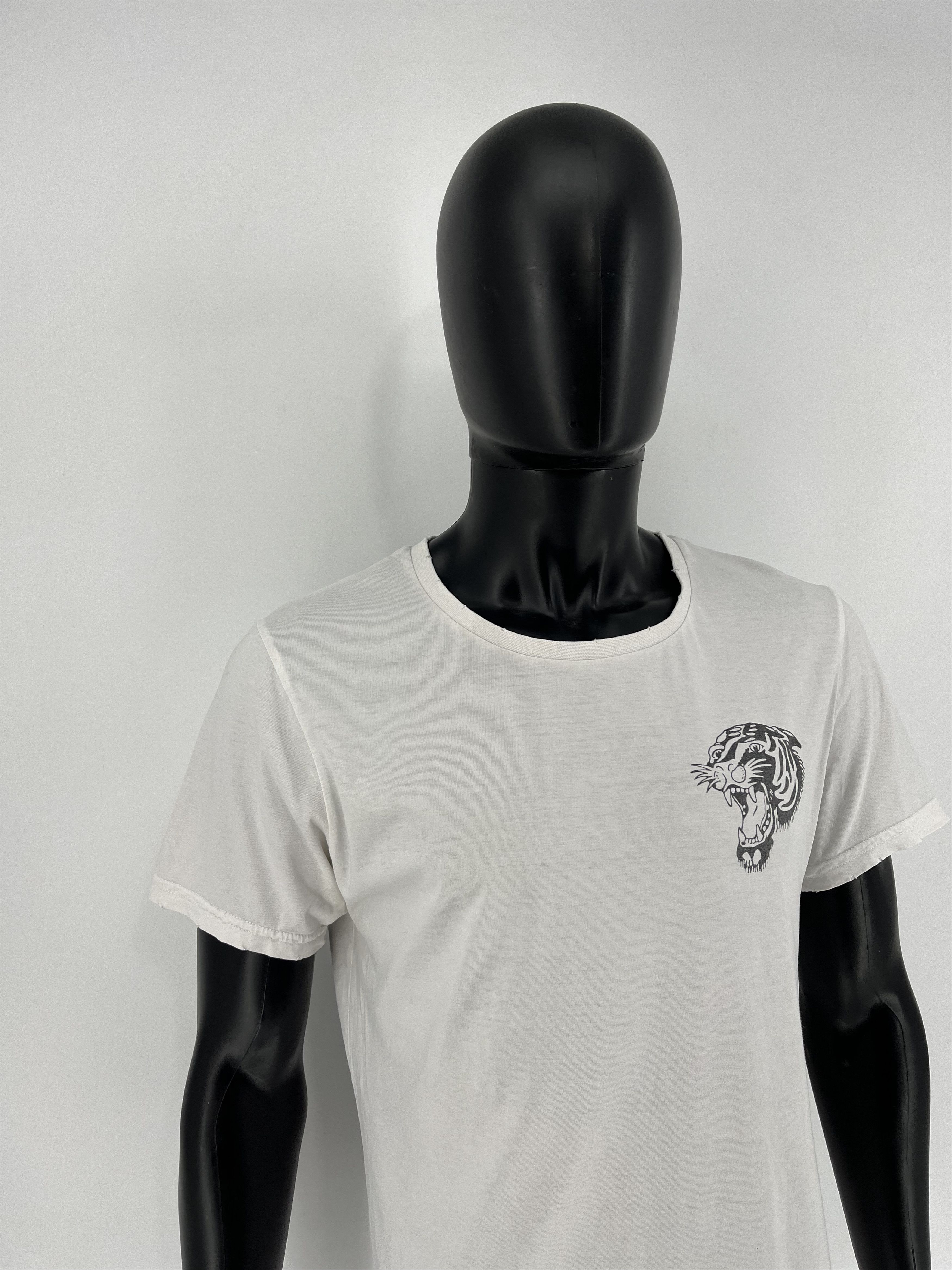 Other Vintage Just junkies Tshirt Streetwear Style Size US S / EU 44-46 / 1 - 4 Thumbnail