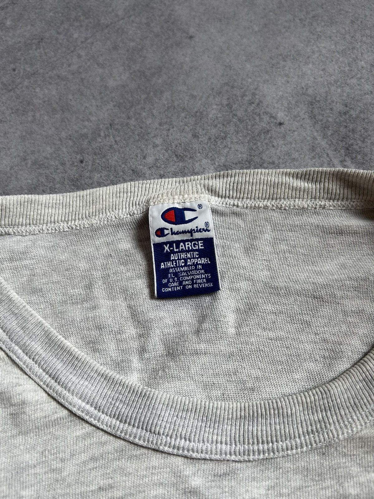Champion Vintage Atlanta 1996 Champion big logo shirt mens Size US XL / EU 56 / 4 - 3 Thumbnail