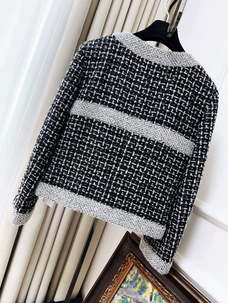 Chanel Chanel 17B series gray and white tweed jacket Size XS / US 0-2 / IT 36-38 - 9 Thumbnail