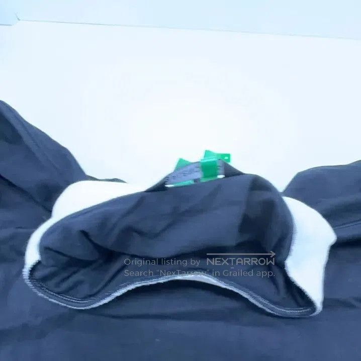 Balenciaga Balenciaga Black Color Block Short Sleeve T. Size US S / EU 44-46 / 1 - 7 Thumbnail