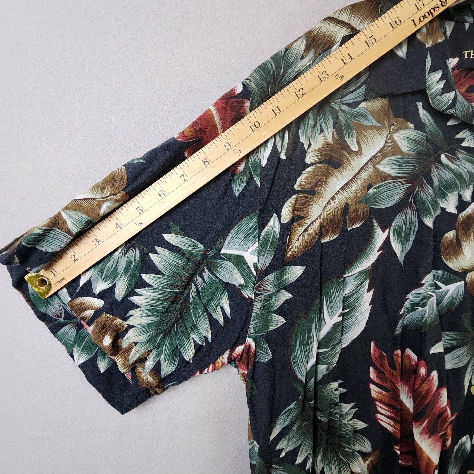 Other Thums-Up for Him Tropical Floral Shirt Large Rayon Black Size US L / EU 52-54 / 3 - 4 Thumbnail