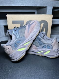 Adidas Yeezy Boost 700 Mauve | Grailed