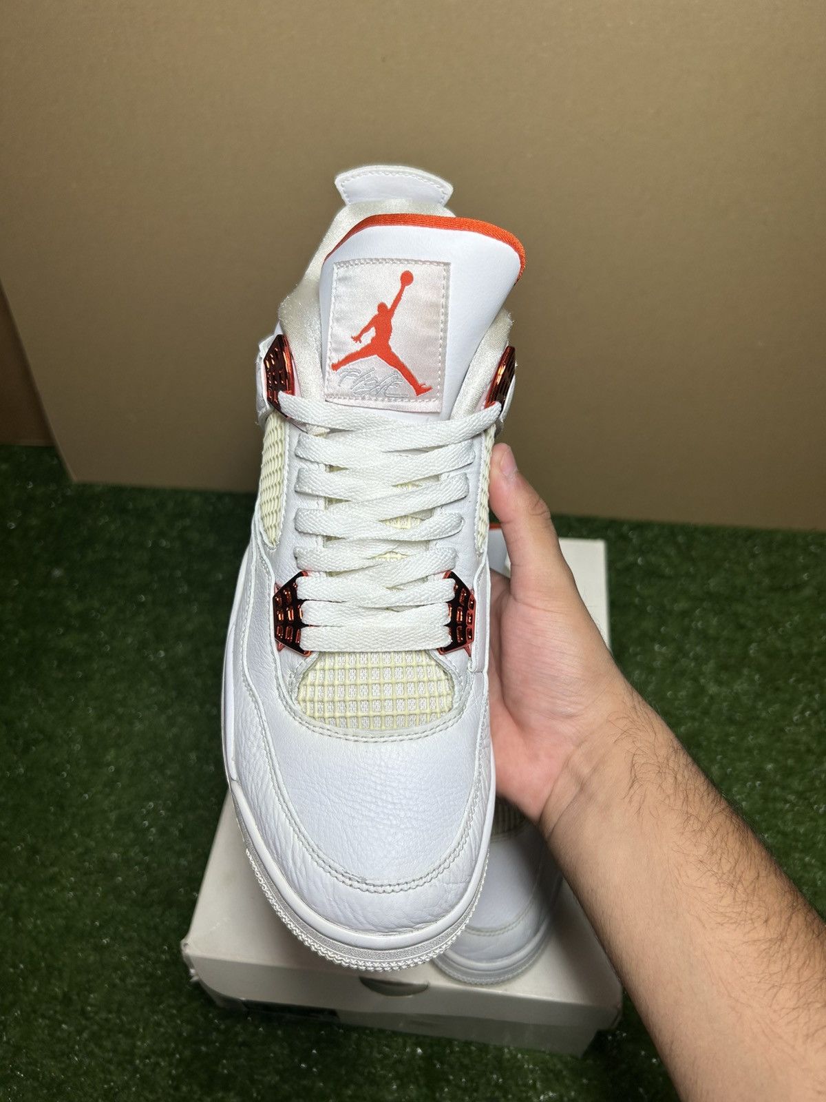 Jordan Brand Jordan 4 Orange metallic Size US 10 / EU 43 - 6 Thumbnail