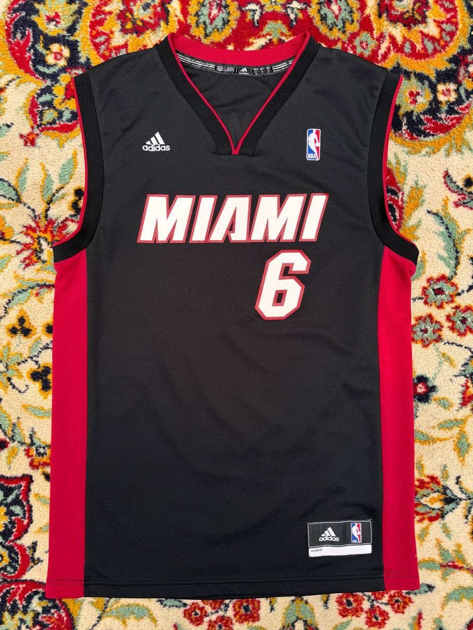 Lebron James #6 Miami Heat size S basketball Jersey Adidas