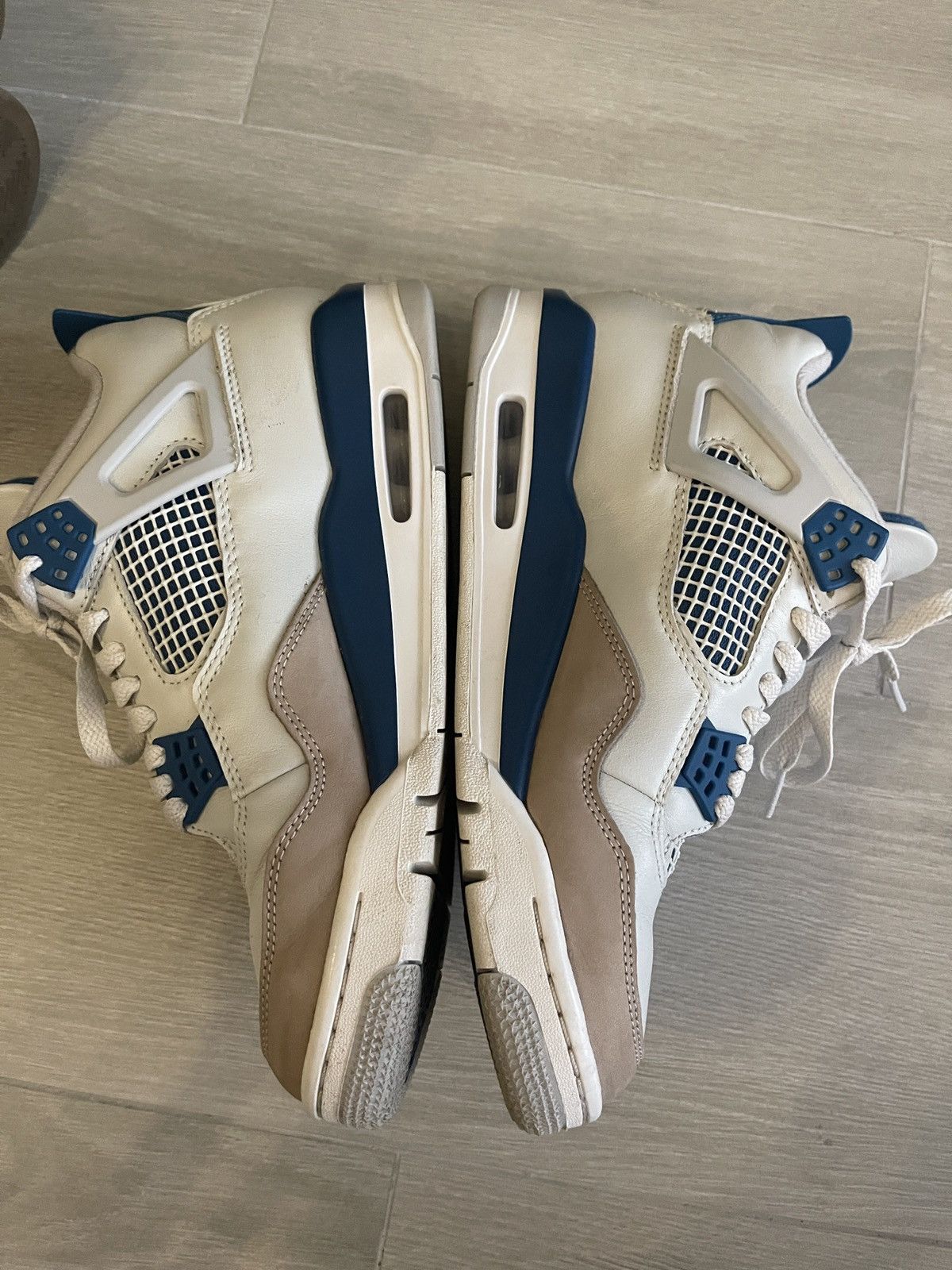 Jordan Brand Jordan 4 Military Blue 2024 Size US 8.5 / EU 41-42 - 4 Thumbnail