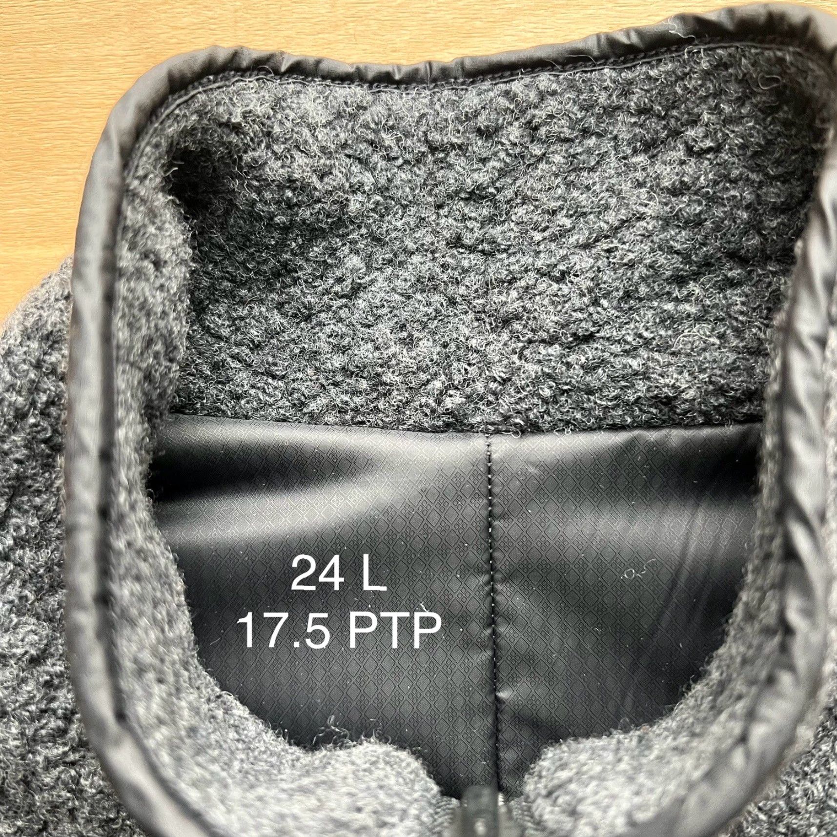 Smartwool SmartWool Anchor Line Reversible Sherpa Vest Women's XS Gray Outerwear NWT Size XS / US 0-2 / IT 36-38 - 7 Thumbnail