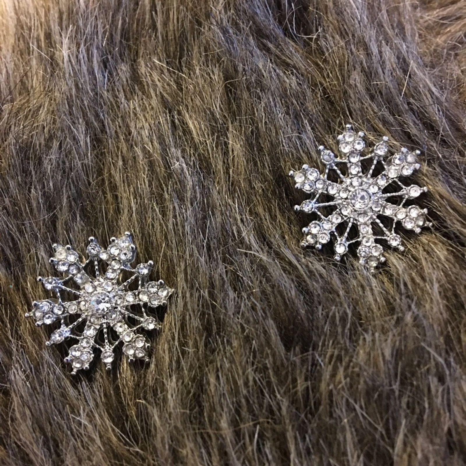Vintage Vintage silver plate rhinestone snowflake earrings Size ONE SIZE - 4 Thumbnail