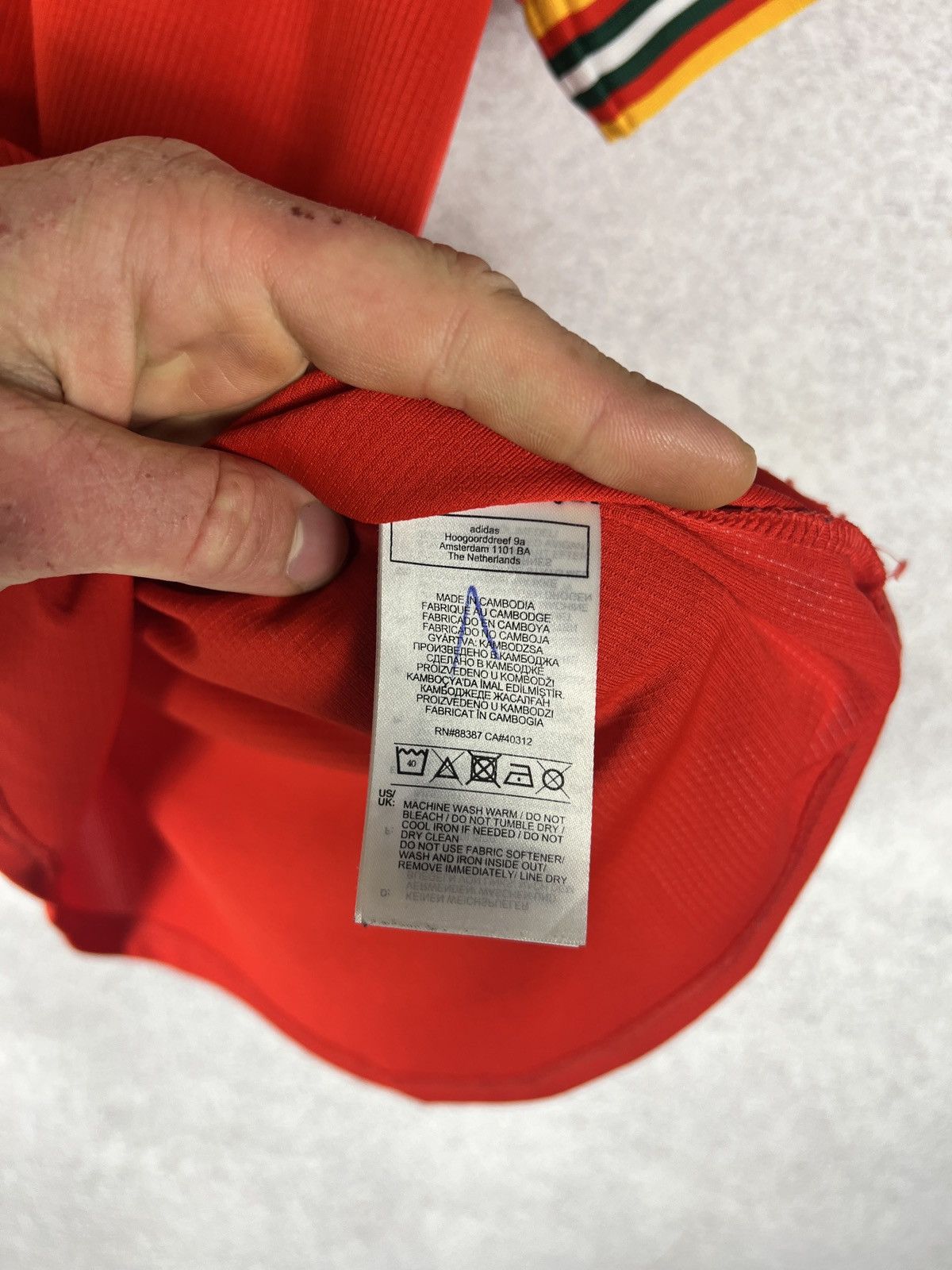 Adidas Adidas Wales National Team 2020 Home Soccer Jersey Shirt Size US S / EU 44-46 / 1 - 8 Thumbnail