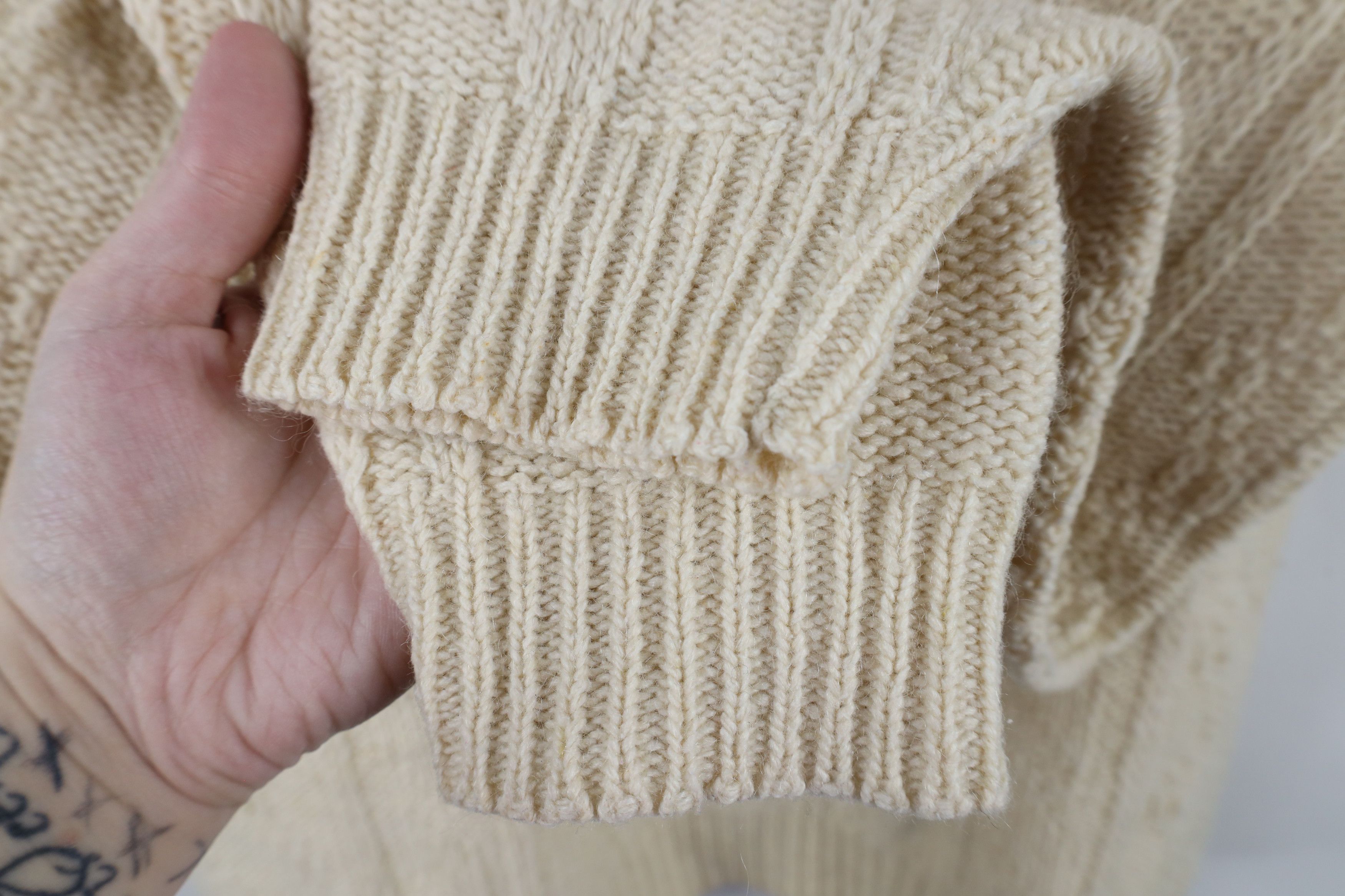 Vintage Vintage 70s Streetwear Crochet Knit Mock Neck Sweater Beige Size US L / EU 52-54 / 3 - 5 Thumbnail
