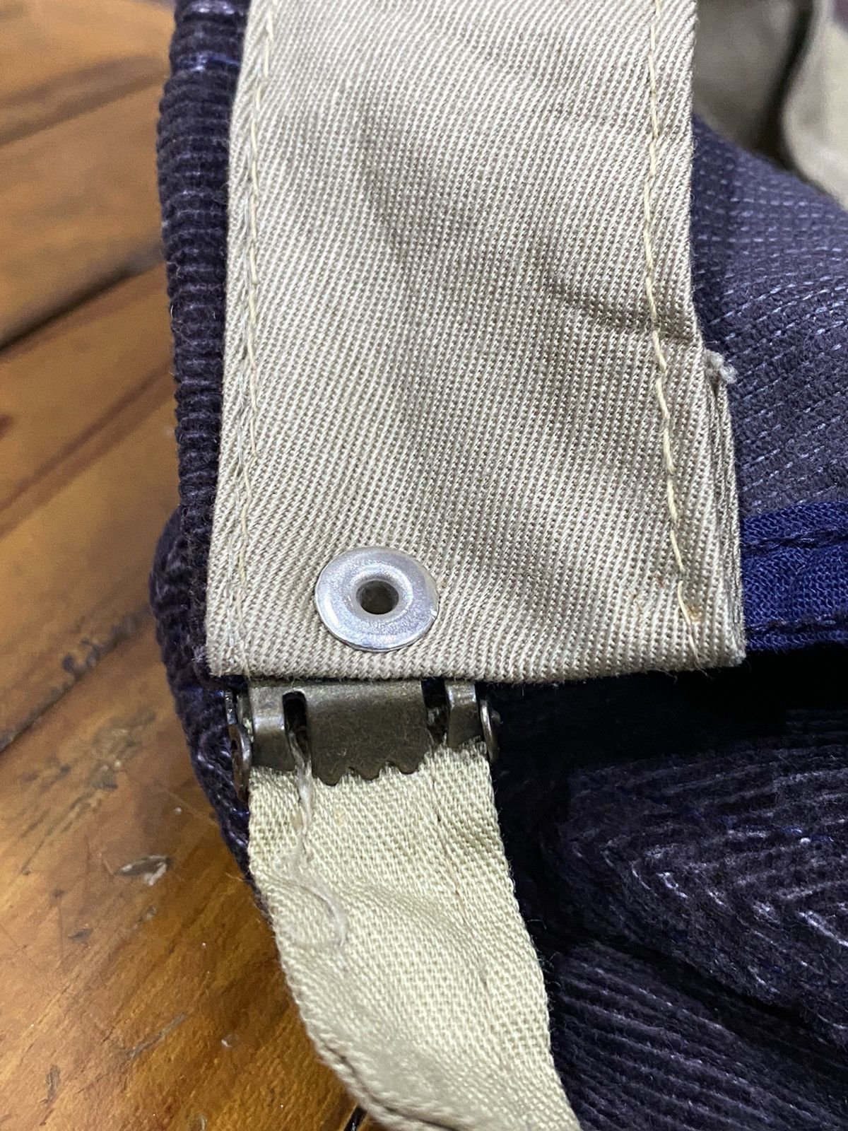 Tommy Hilfiger × Vintage Vintage TOMMY HILFIGER Velvet Snap Cap Adustable Size ONE SIZE - 10 Thumbnail