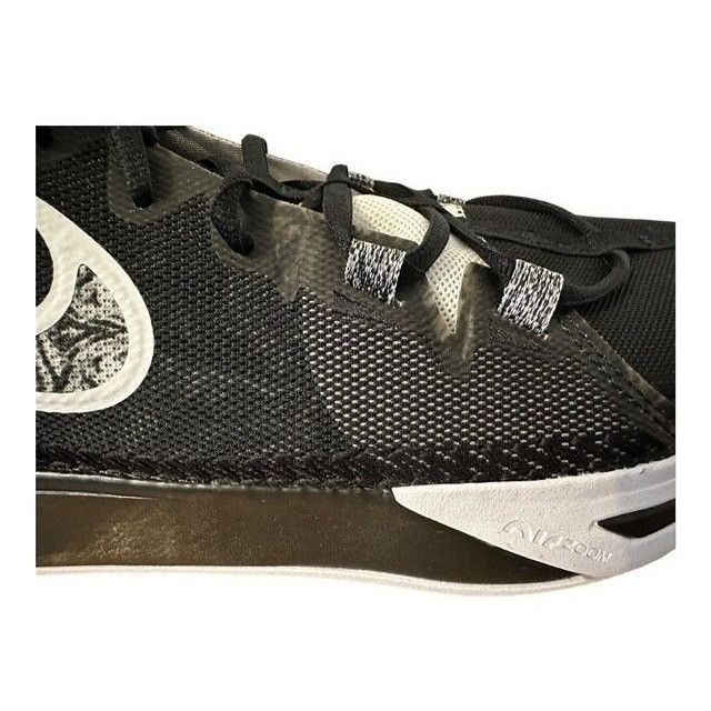 Nike Nike Kyrie Flytrap 6 EP 'Black White' DM1126-001 Men's Size Size US 9.5 / EU 42-43 - 9 Thumbnail