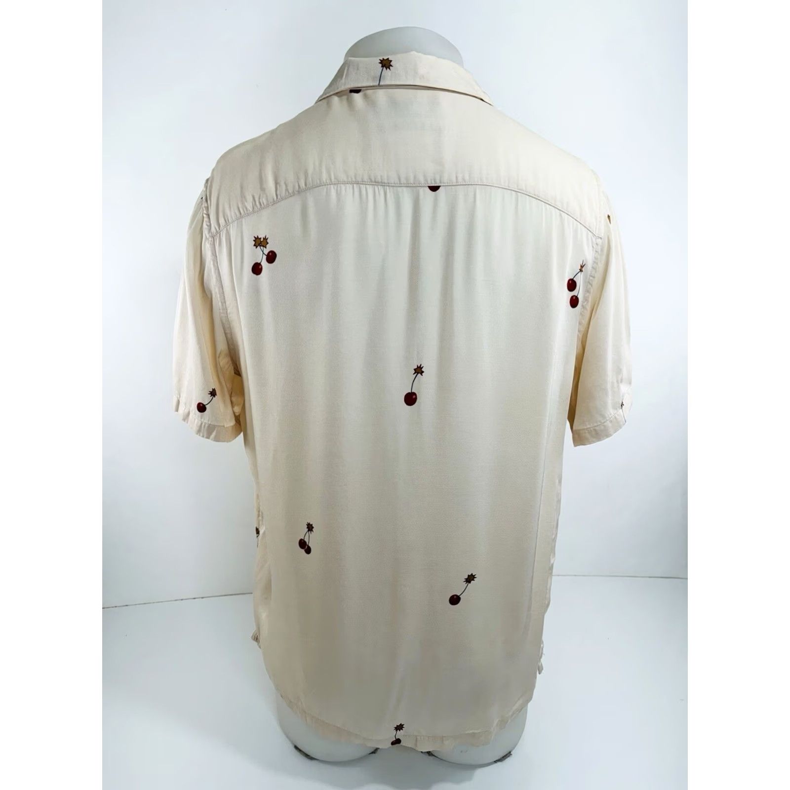 Allsaints ALL SAINTS - CHERRY BOMB Fireworks Mens S Loop Collar Shirt Shirt Boys Girls Mens Womens? Size US S / EU 44-46 / 1 - 3 Thumbnail