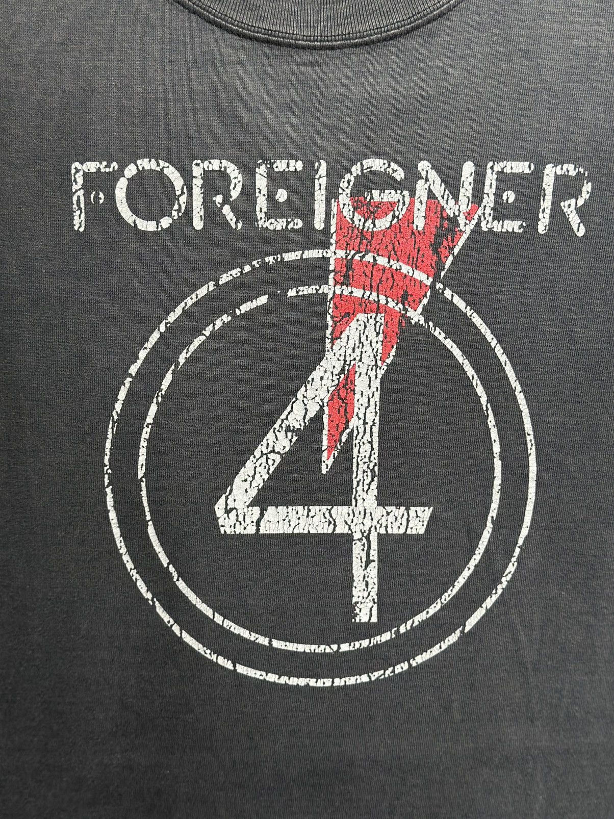 Band Tees × Vintage Vintage Foreigner 4 Band Sun Faded Tee Size US M / EU 48-50 / 2 - 2 Thumbnail