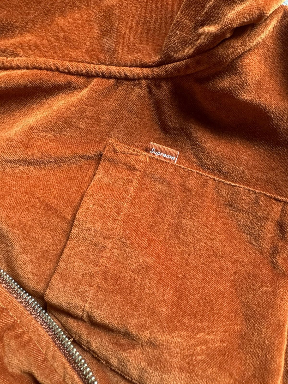 Supreme Supreme jacket. Basically brand new. Wore it twice Size US M / EU 48-50 / 2 - 4 Thumbnail
