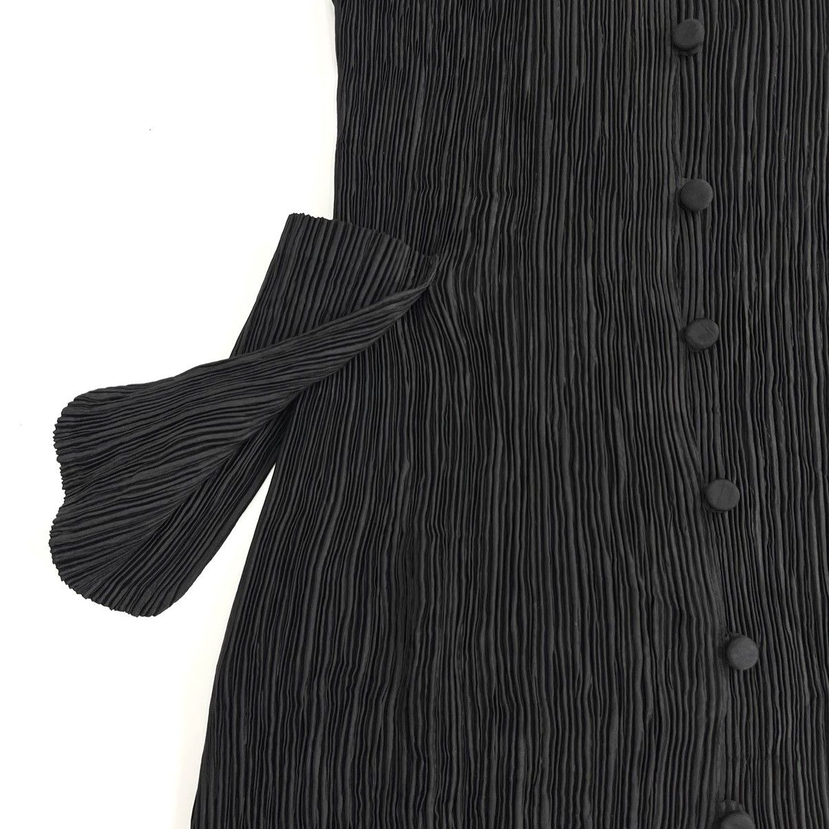 Issey Miyake × Pleats Please Issey Miyake Pleats Please Issey Miyake 3D Pocket Sleeveless Button Up Size US L / EU 52-54 / 3 - 4 Thumbnail