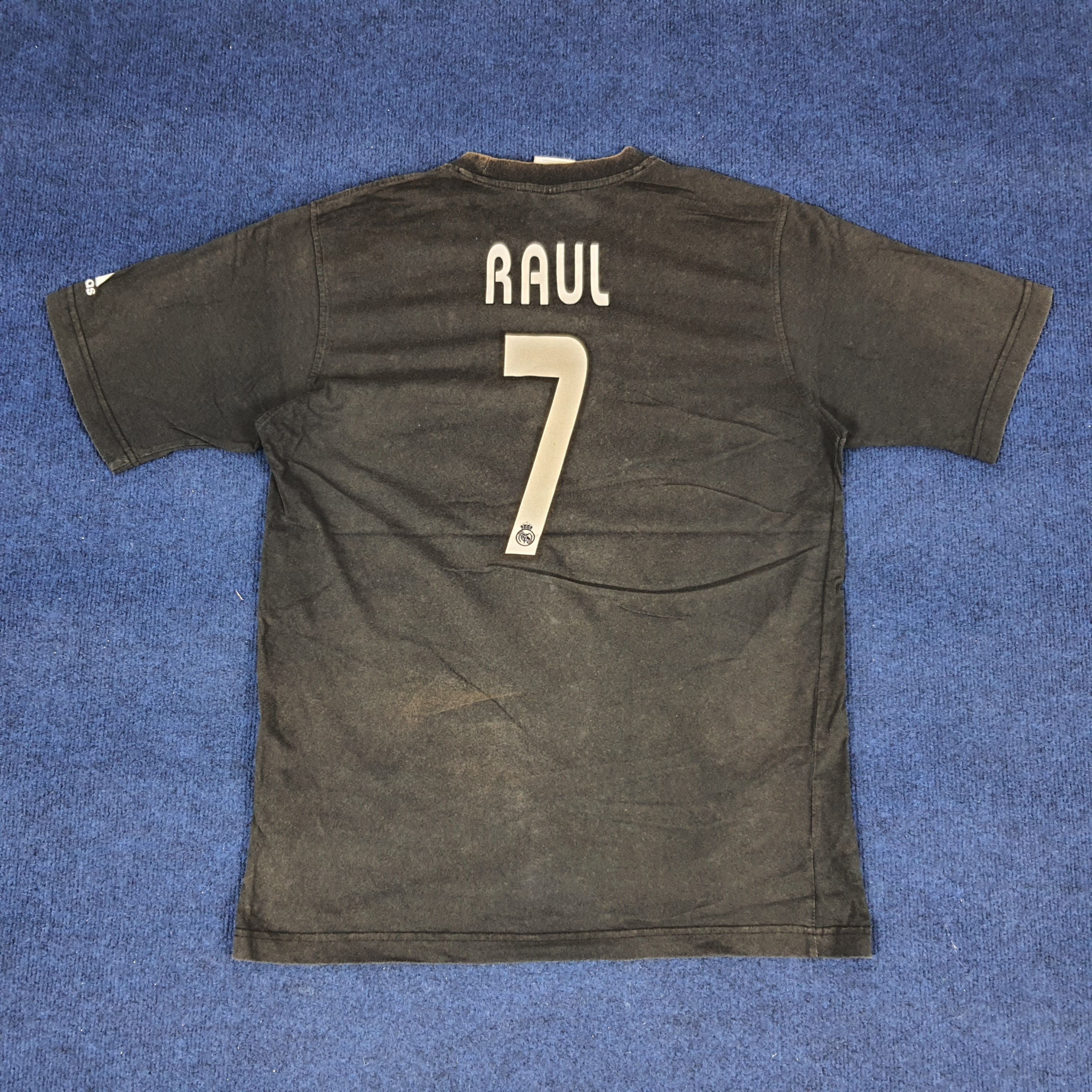 Adidas × Vintage Vintage Adidas Real Madrid Raul 7 Soccer T-shirt Size US M / EU 48-50 / 2 - 1 Thumbnail