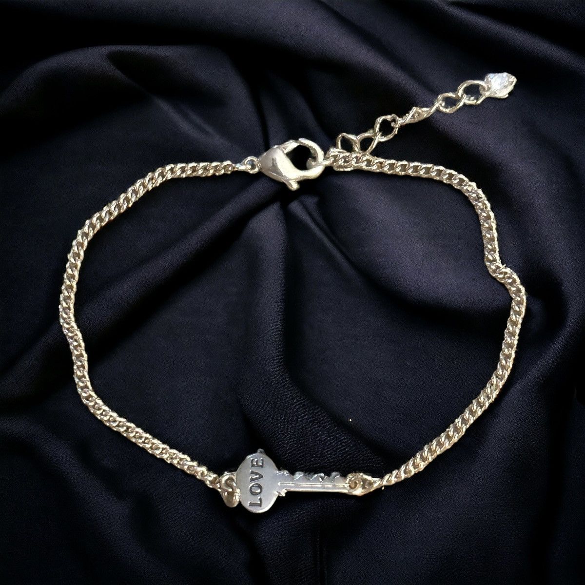 Other Dainty key to my heart bracelet Size ONE SIZE - 1 Thumbnail