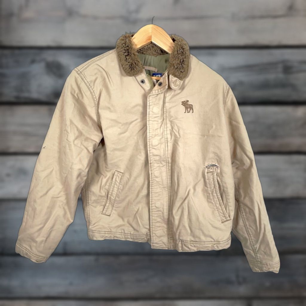 Abercrombie & Fitch Abercrombie & Fitch Bomber Jacket Mens Medium Beige Quilted Lined Faux Fur Collar Full Zip Pockets Vintage No Size US M / EU 48-50 / 2 - 1 Thumbnail