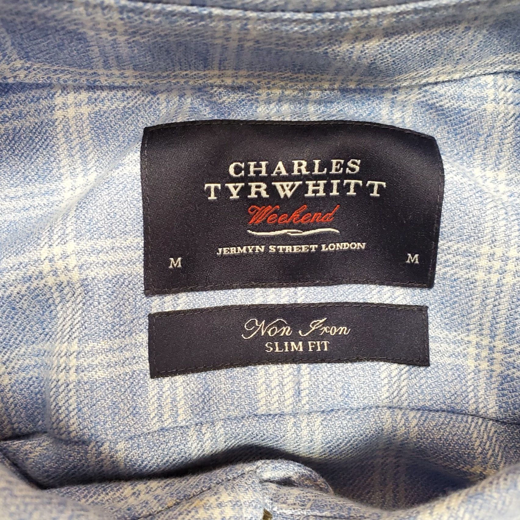 Charles Tyrwhitt VINTAGE Charles Tyrwhitt Shirt Mens Medium Blue Plaid Long Sleeve Non Iron Slim Casual Size US M / EU 48-50 / 2 - 4 Thumbnail