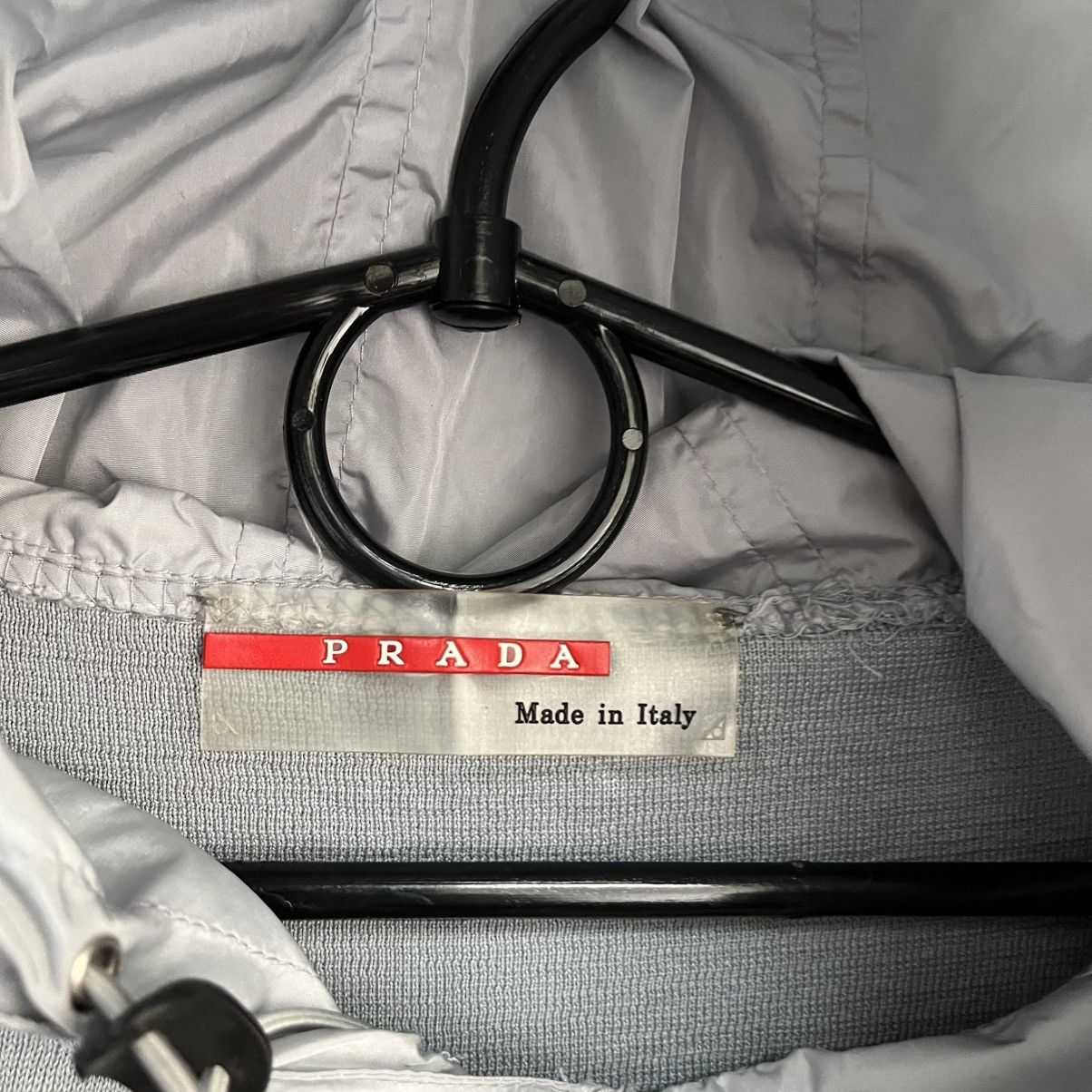 Prada Prada hoodie nylon hood Size US M / EU 48-50 / 2 - 10 Thumbnail