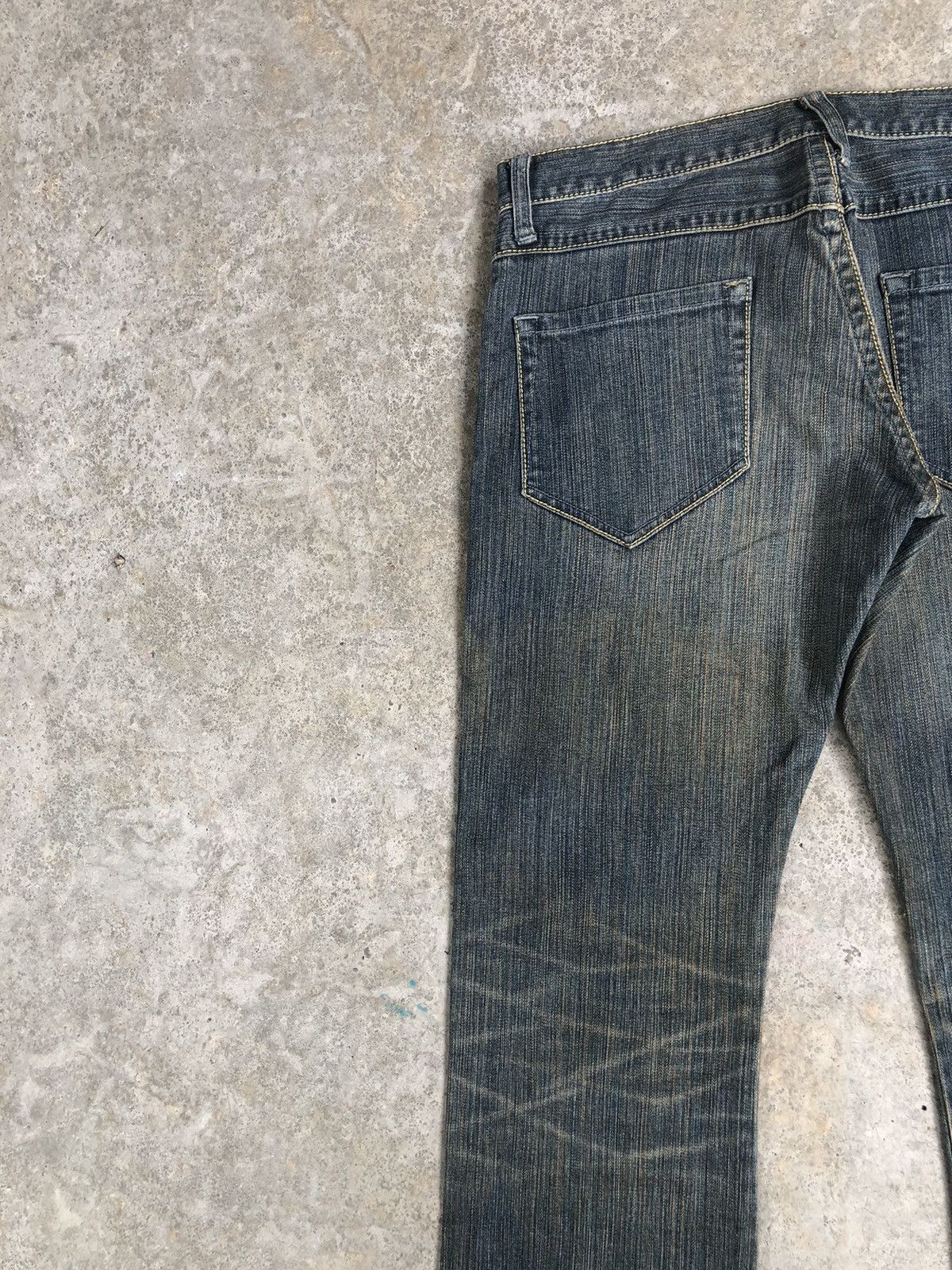 Who Decides War Japanese Takeo Kikuchi Flared Jeans Distressed Jeans Size US 31 - 9 Thumbnail