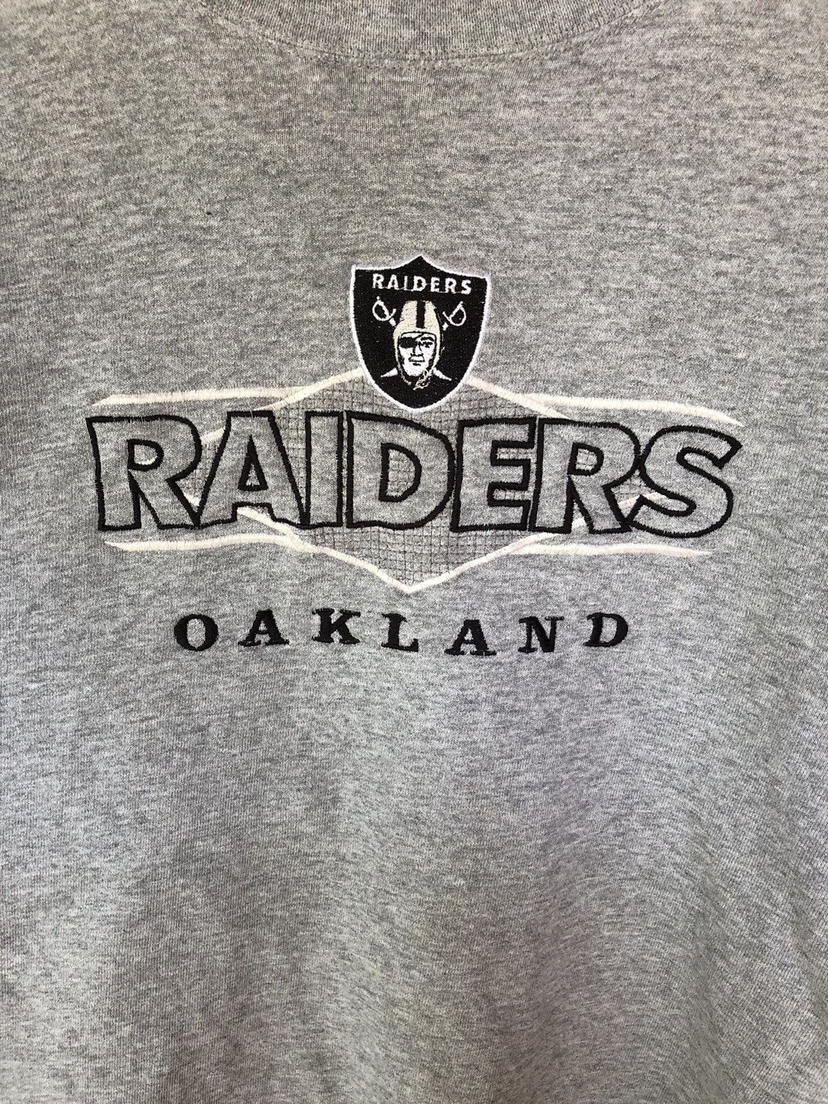NFL × Vintage Vintage Oakland Raiders Embroidered Sweatshirt Size US M / EU 48-50 / 2 - 3 Thumbnail