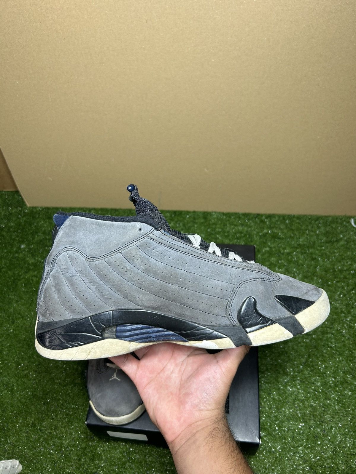 Jordan Brand Jordan 14 Wolf Grey Size US 10 / EU 43 - 4 Thumbnail