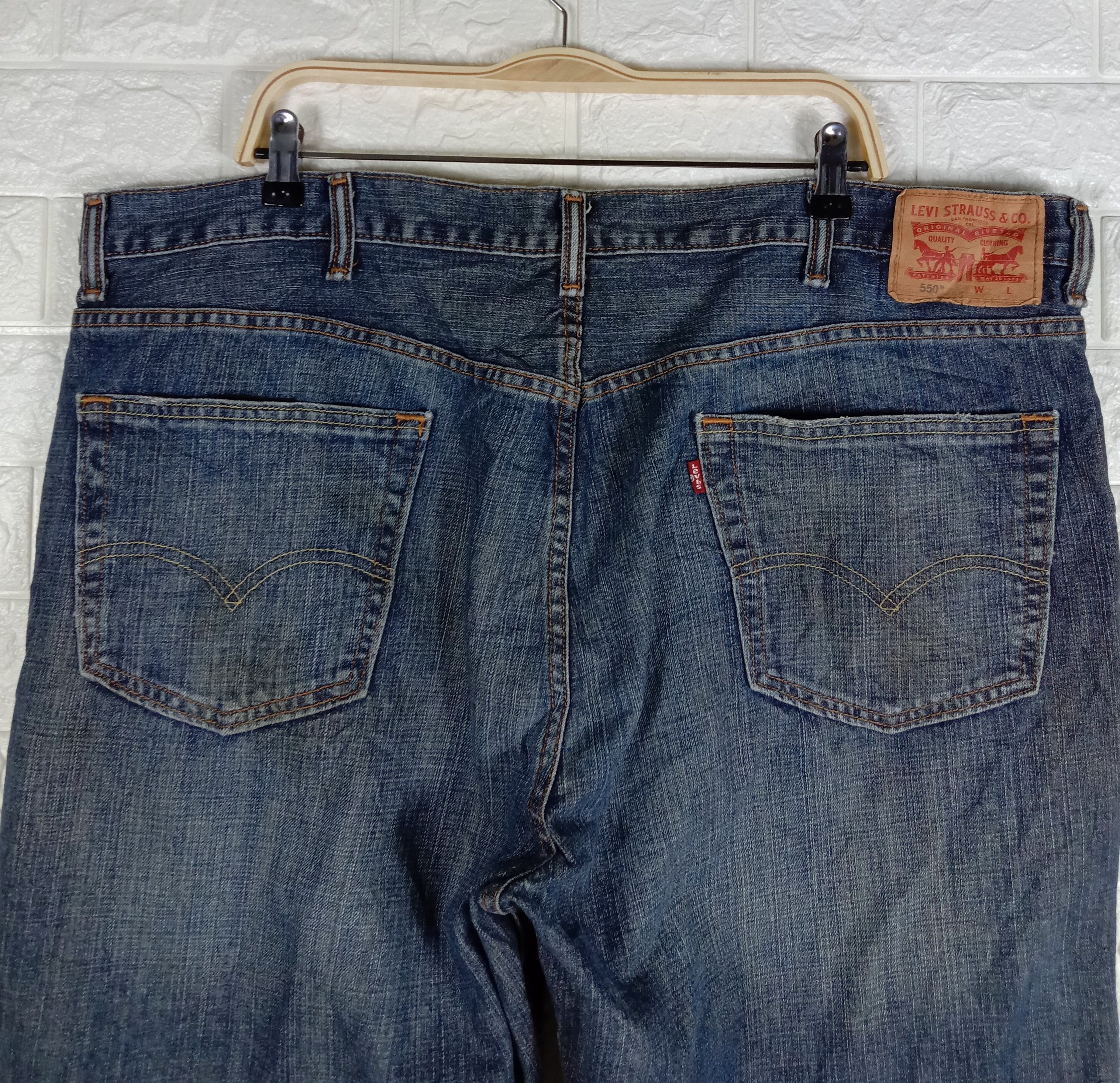Levi's Vintage Levi's 550 Jeans Earth Tone Relaxed Fit Denim Size US 44 / EU 60 - 6 Thumbnail