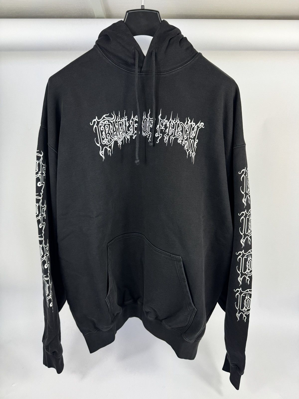 Vetements x CRADLE OF FILTH LOGO OVERSIZED HOODIE Size US L / EU 52-54 / 3 - 1 Thumbnail