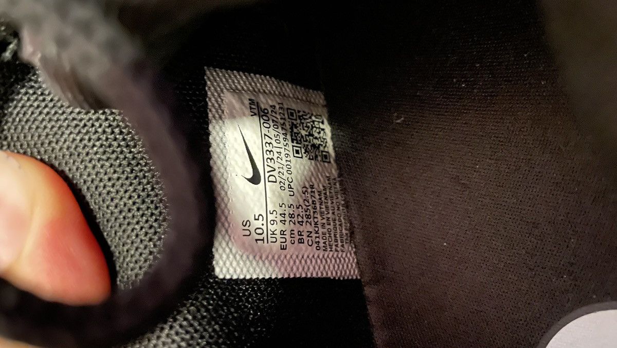 Nike Air max DN triple black DV3337 006 Size US 10.5 / EU 43-44 - 9 Thumbnail