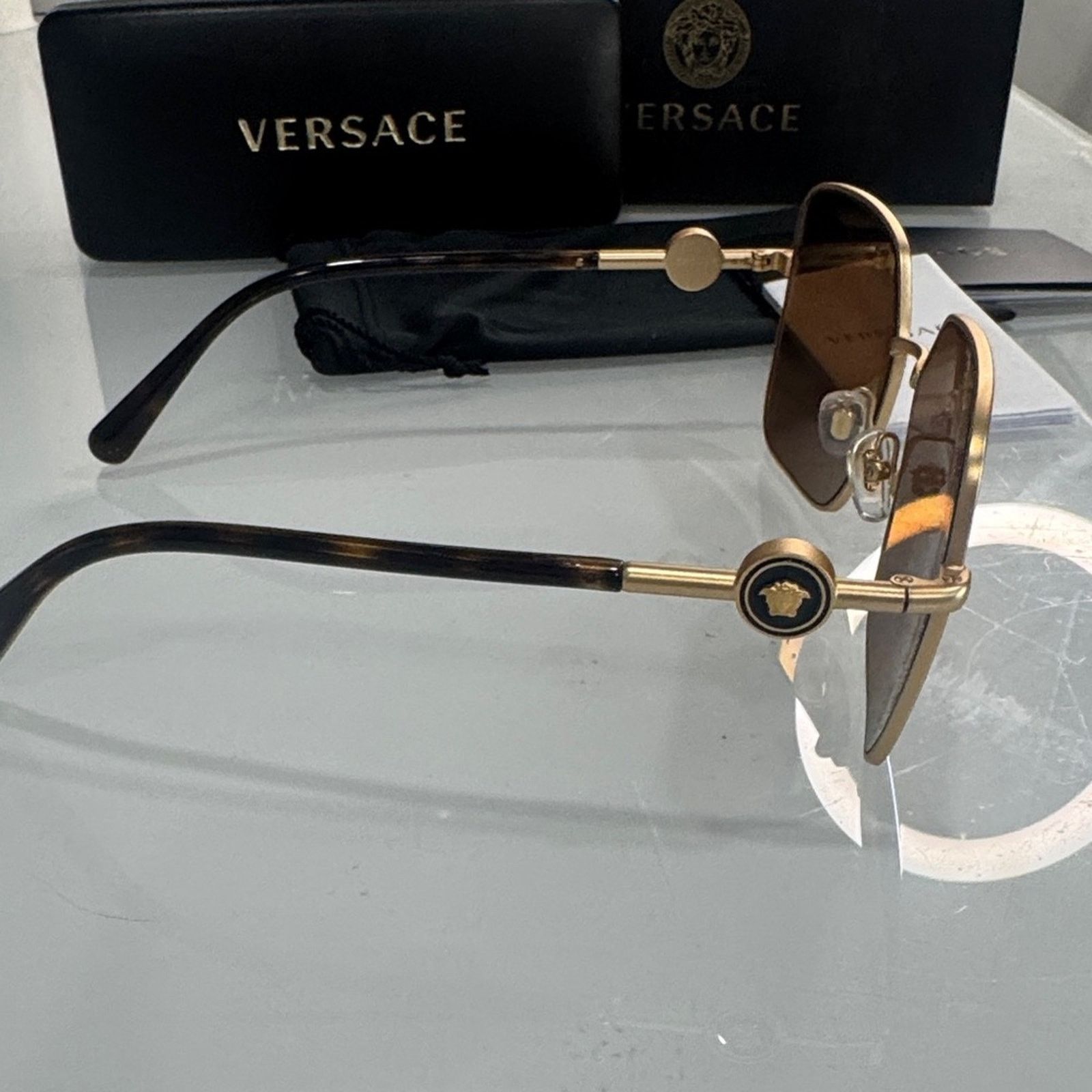 Versace Versace Women’s Gold Frame Sunglasses with Mirror Lenses Size ONE SIZE - 5 Thumbnail