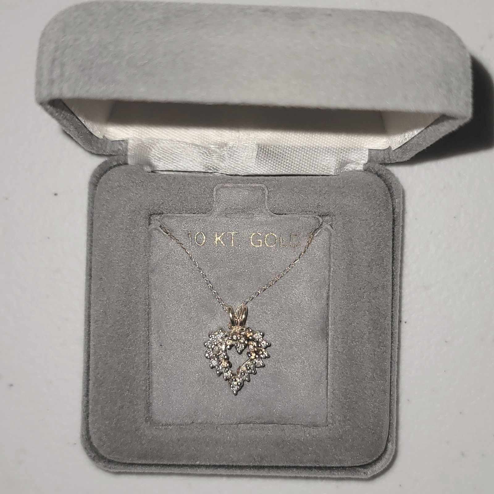 Vintage VTG 1980s 18" Marsala 10K Gold 1/4 CT Diamond Heart Necklace Size ONE SIZE - 9 Thumbnail