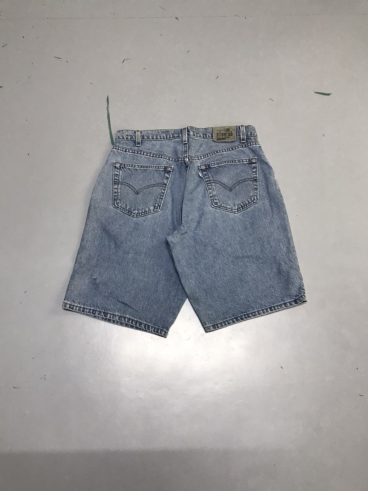 Levi's Vintage Levi’s silver tab jort Size US 34 / EU 50 - 2 Thumbnail