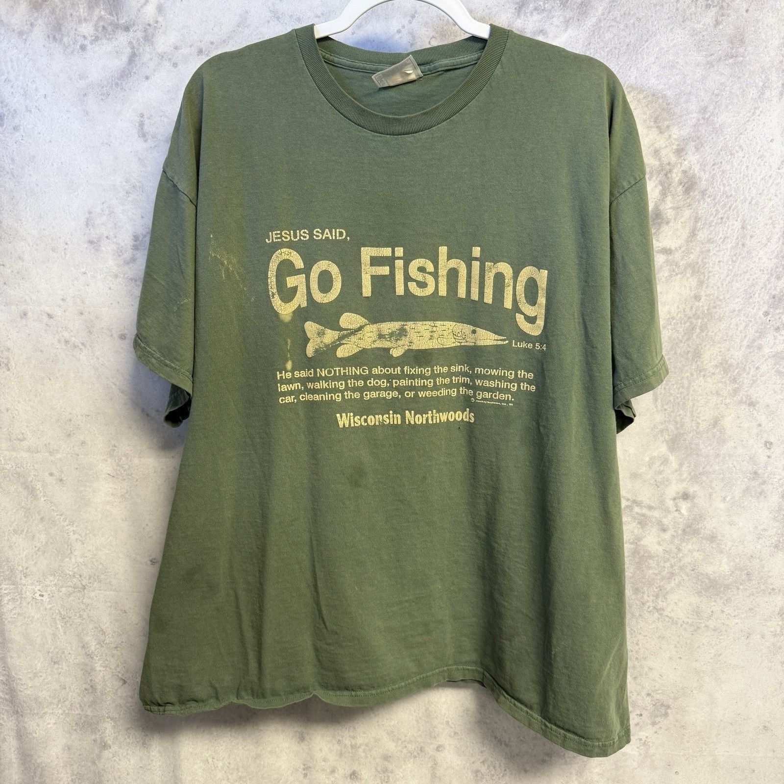Vintage Vintage Go Fishing Jesus Luke 5:4 T Shirt Mens 2XL 25x27 Size US XXL / EU 58 / 5 - 2 Thumbnail
