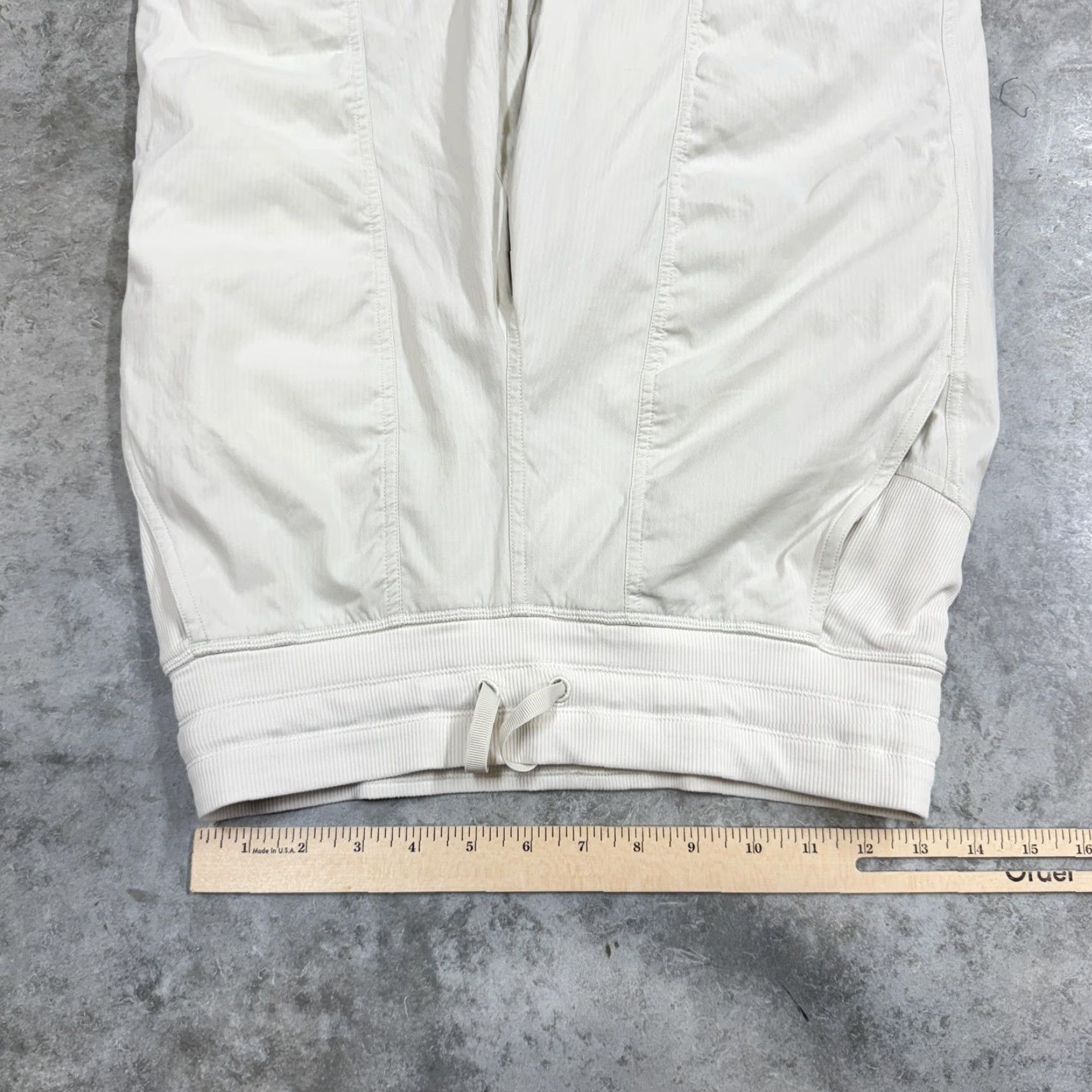 Lululemon VINTAGE Lululemon Jogger Pants Womens 4 White LW5ENPS Drawstring Ankle Cuff Athleisure Size 27" / US 4 / IT 40 - 7 Thumbnail