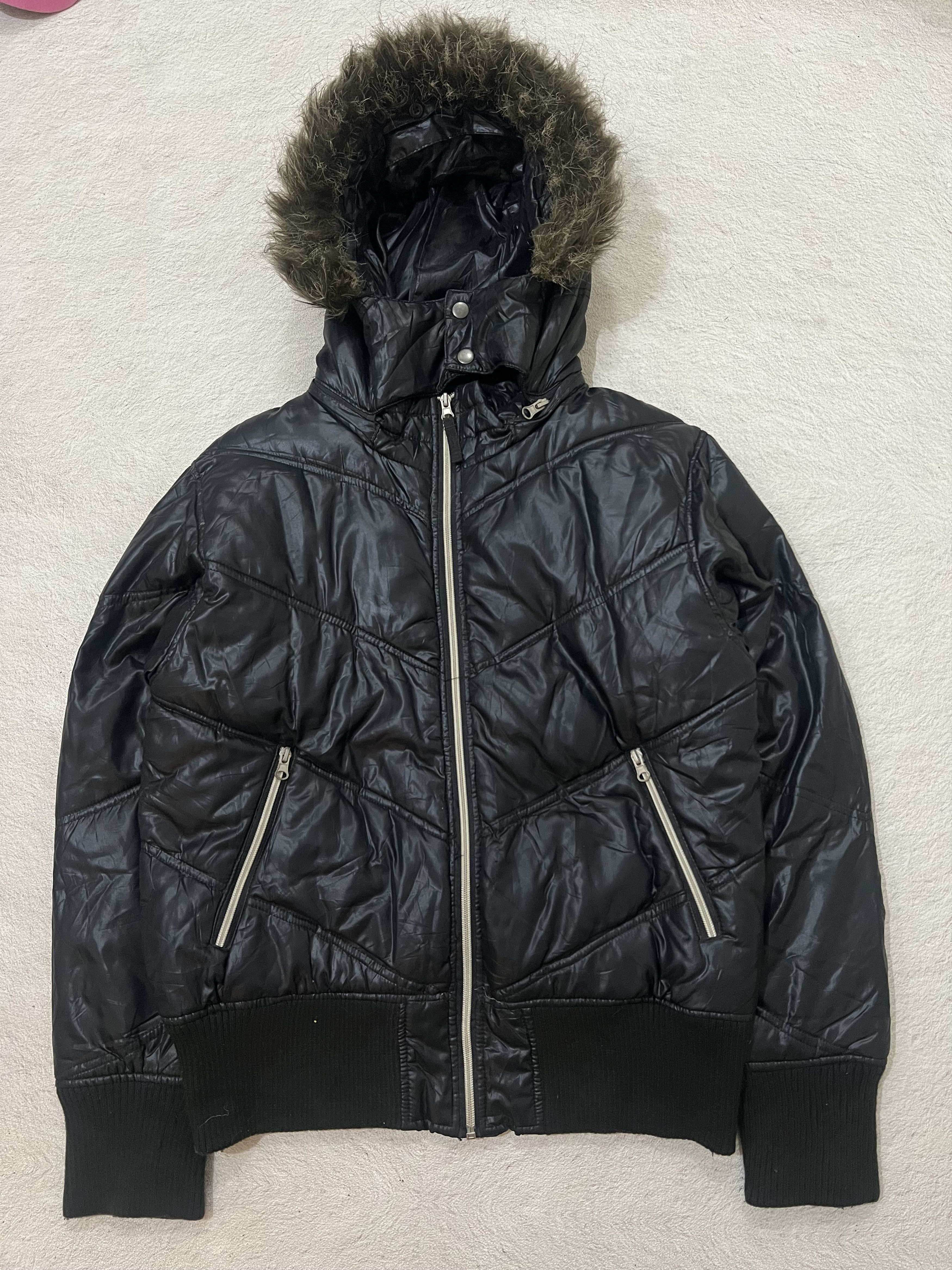 Japanese Brand 2000s Virgin Voyage Hysteric Puffer Fur Vkei y2k Lgb Ifsix Size US L / EU 52-54 / 3 - 1 Thumbnail