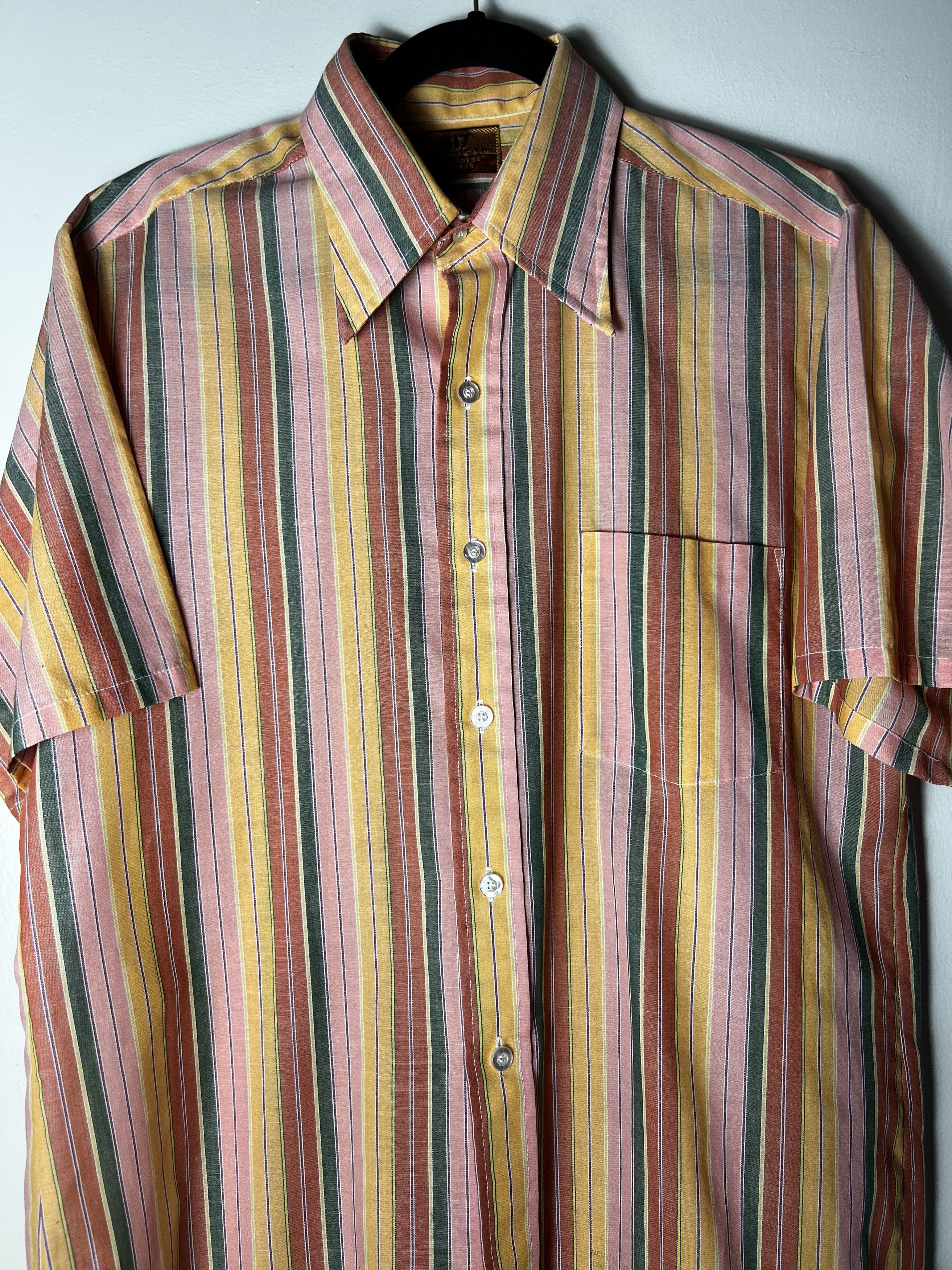 Van Heusen Vintage 1960's Van Heusen 417 Striped Short Sleeve Button Up Size US S / EU 44-46 / 1 - 2 Thumbnail
