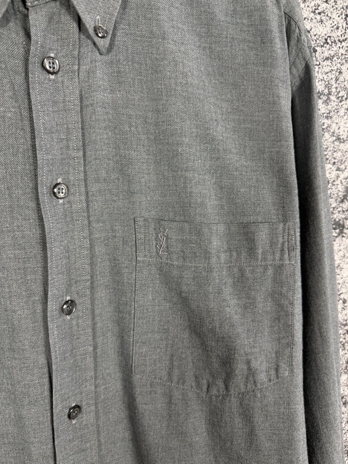 Yves Saint Laurent Yves Saint Laurent Long Sleeve Shirt Button Up Vintage Sz 40 Size US L / EU 52-54 / 3 - 6 Thumbnail