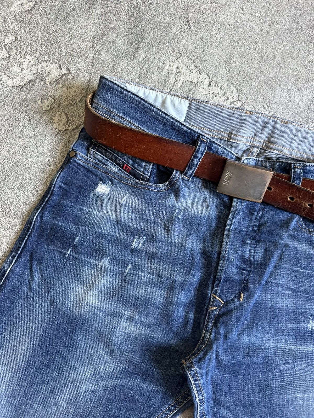 Hugo Boss Hugo boss brown leather belt retro vintage metal logo casual Size ONE SIZE - 2 Thumbnail