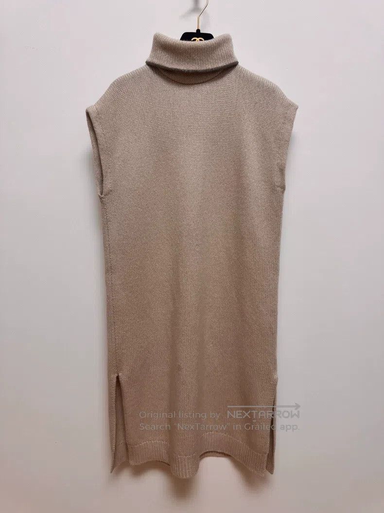 Brunello Cucinelli Brunello Cucinelli Beige Cashmere Dress, Wearable Inside O Size S / US 4 / IT 40 - 8 Thumbnail