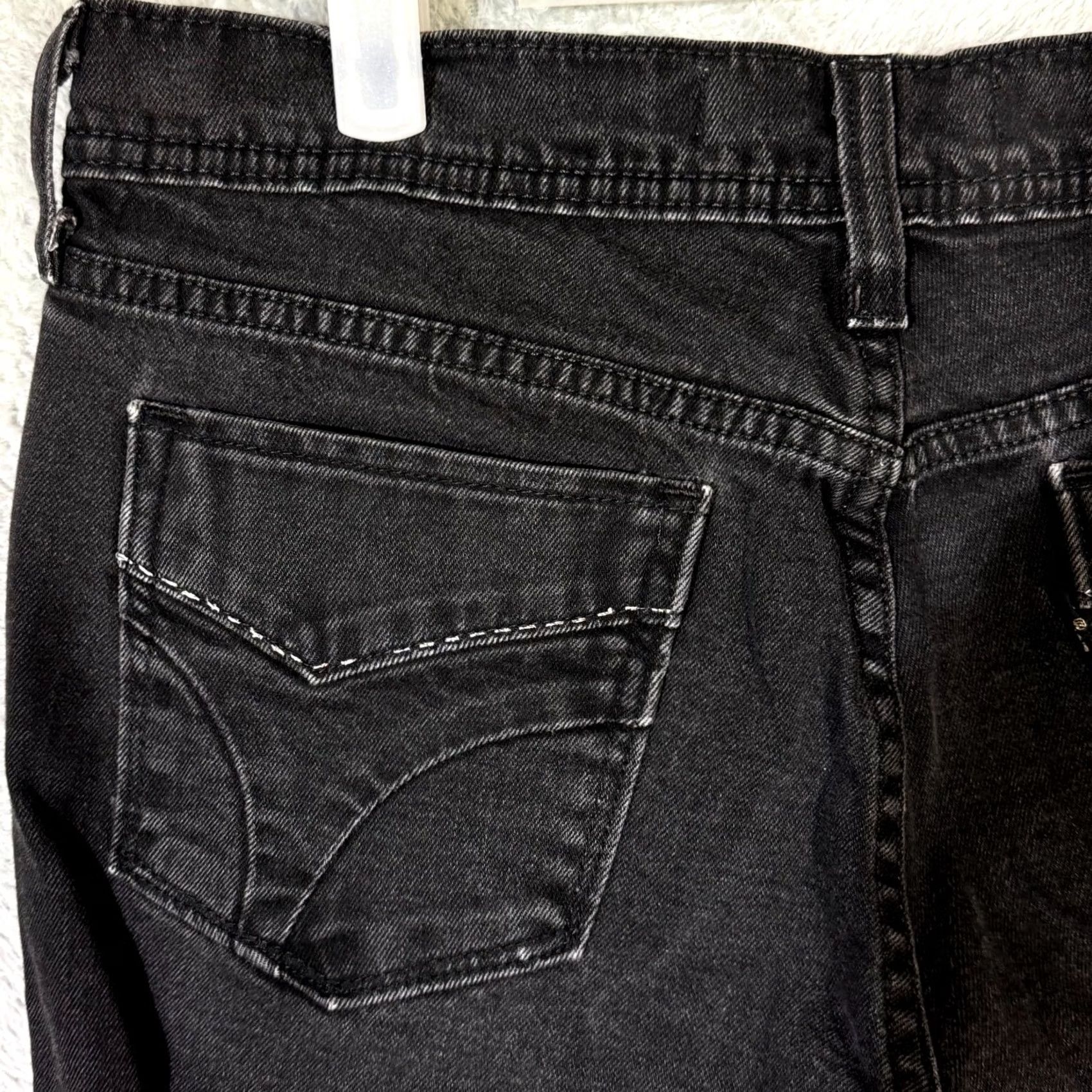 Levi's VINTAGE Levi’s 505 Womens Jeans Size 18 Black Denim Dark Wash Mid Rise Straight Leg Mens, Womens, Girls, Boys Size 40" / US 18 - 6 Thumbnail